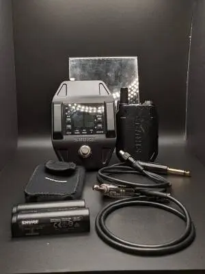 Store Special Product - Shure - GLXD Wireless Guitar Pedal System